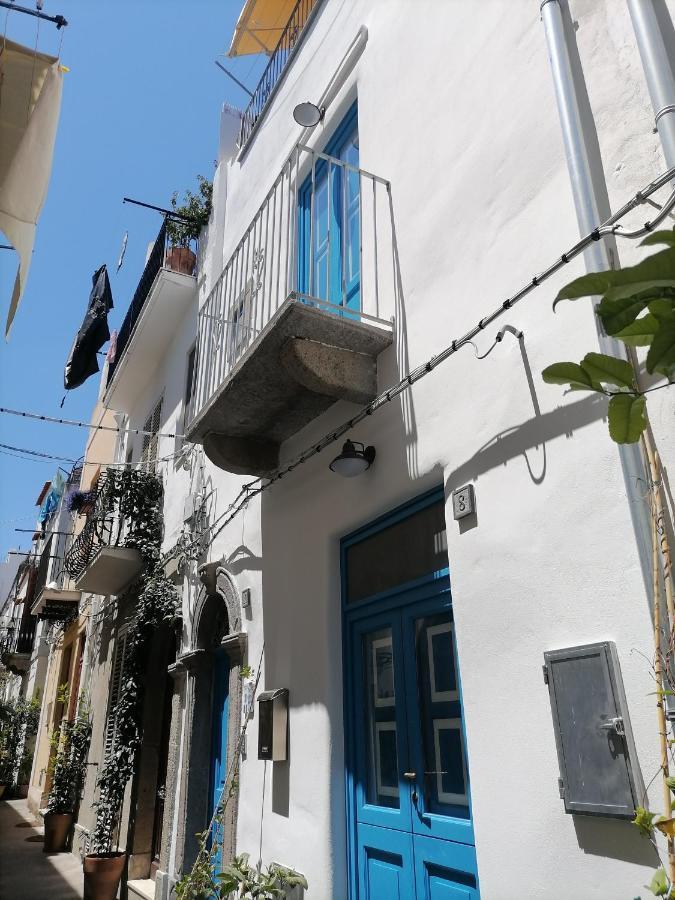 Villa "La Casa Dell'Architetto" Con Terrazza Panoramica In Centro Storico E A Due Passi Dal Porto Lipari  Exterior foto