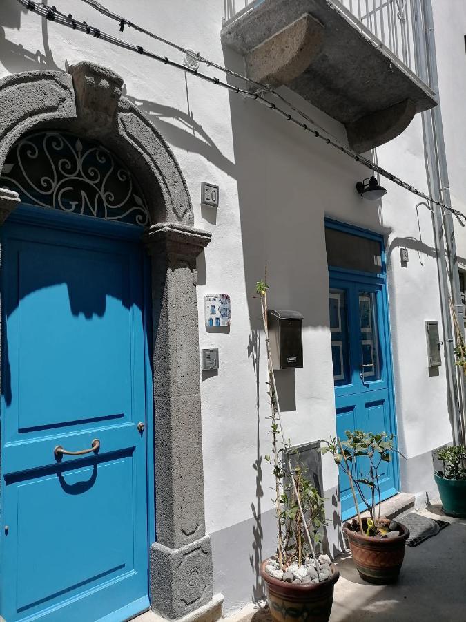 Villa "La Casa Dell'Architetto" Con Terrazza Panoramica In Centro Storico E A Due Passi Dal Porto Lipari  Exterior foto