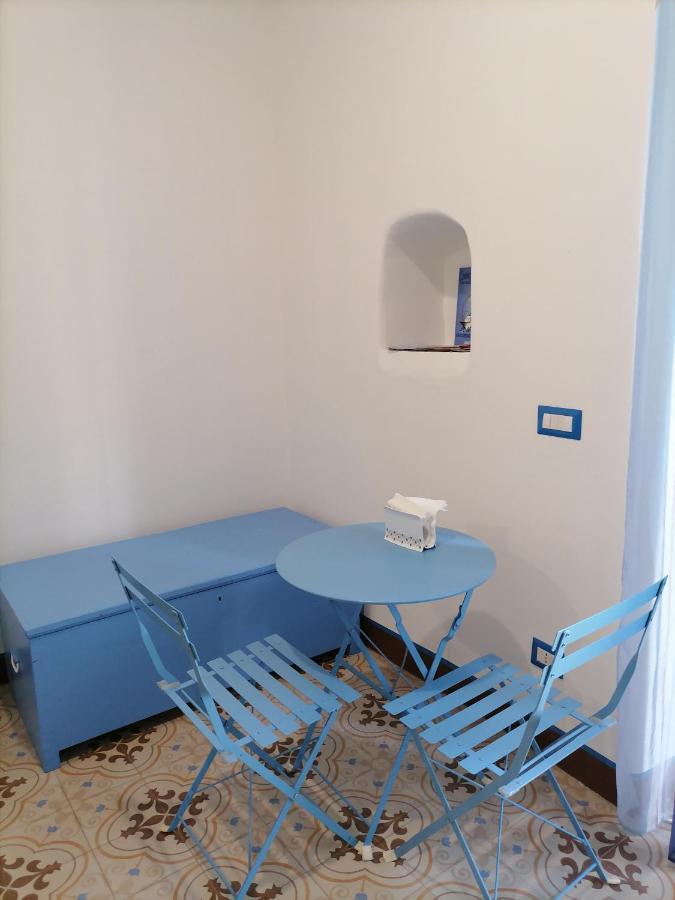 Villa "La Casa Dell'Architetto" Con Terrazza Panoramica In Centro Storico E A Due Passi Dal Porto Lipari  Exterior foto