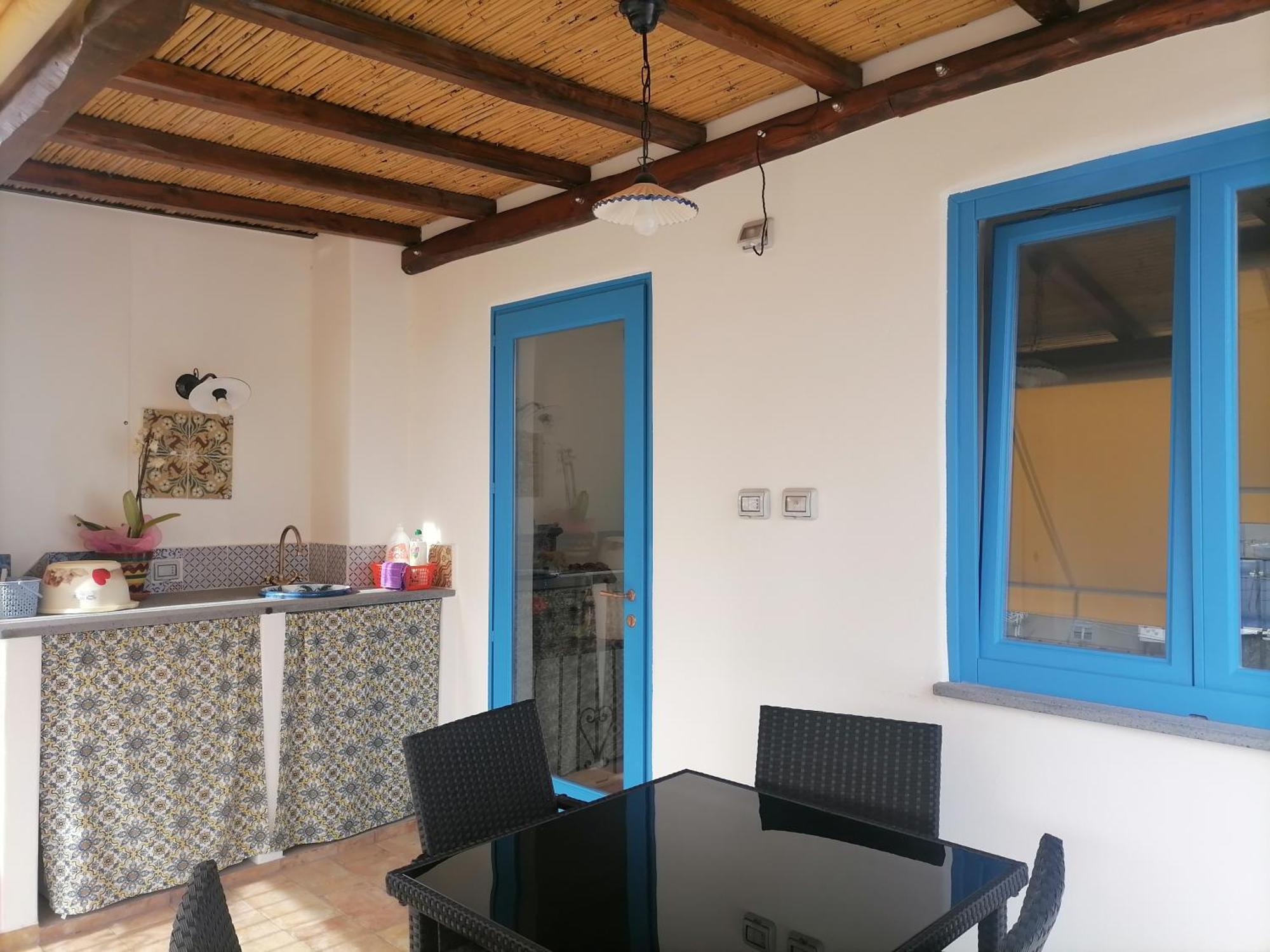 Villa "La Casa Dell'Architetto" Con Terrazza Panoramica In Centro Storico E A Due Passi Dal Porto Lipari  Exterior foto